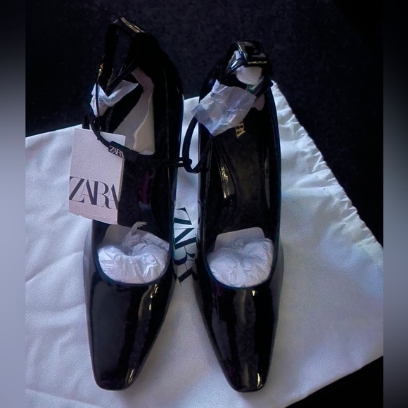 🆕 ZARA Patent Heels With Ankle Strap - Picture 2 of 11